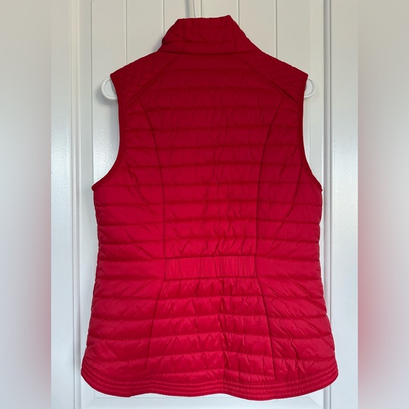 Tommy Hilfiger Women's Red Vest NWOT - Picture 6 of 6